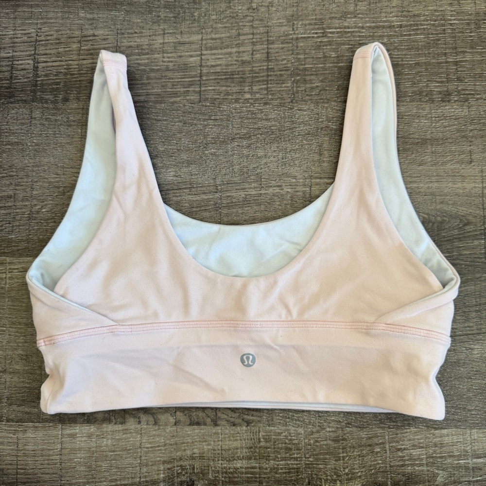 Lululemon Rejuvenate Bra Ballet Slipper/White 10